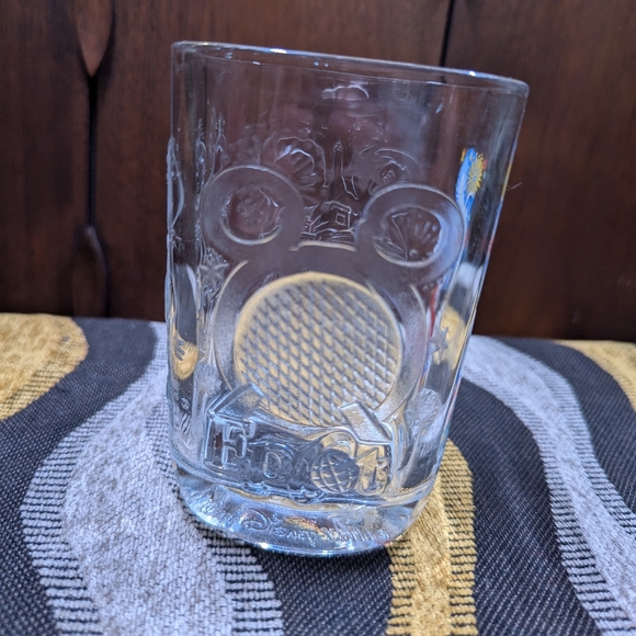 Disney Y2K Walt Disney World Year 2000 McDonald's Commemorative Glass - Picture 4 of 6